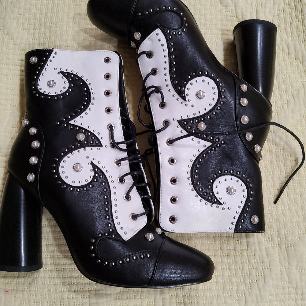 Azalea Wang Marianna's Secret Lace Up Boots Size 9 - Picture 6 of 14